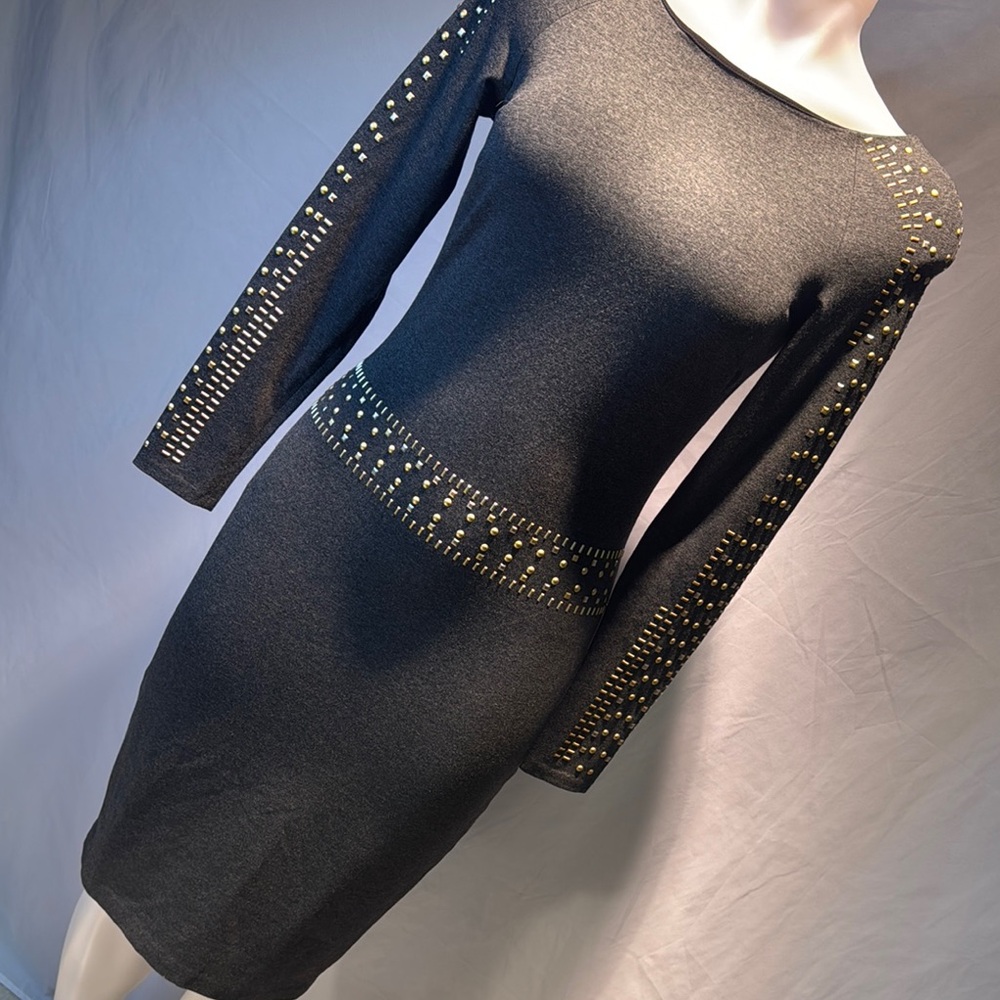 ๐ Cache Elegant Studded Dress - Picture 2 of 13